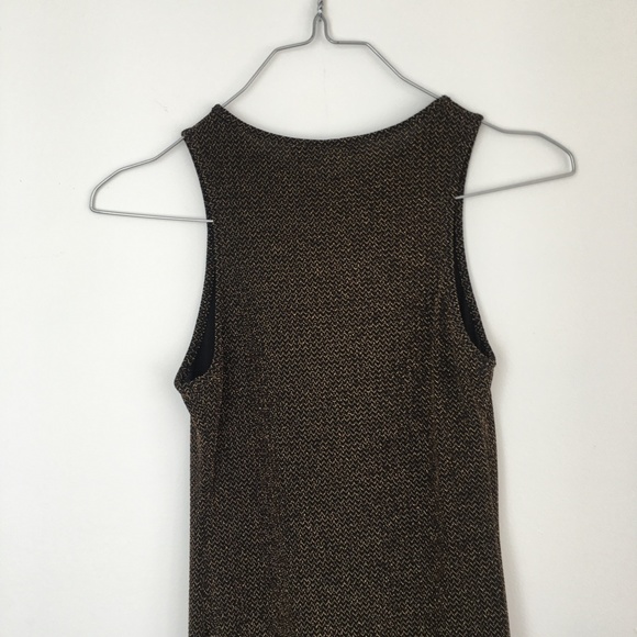 Atmosphere Dress in Black with Gold Threads - Picture 13 of 14